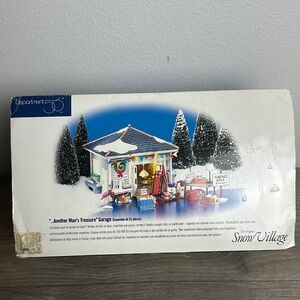 Department 56 “Another Man’s Treasure” Garage Sale Retired Set